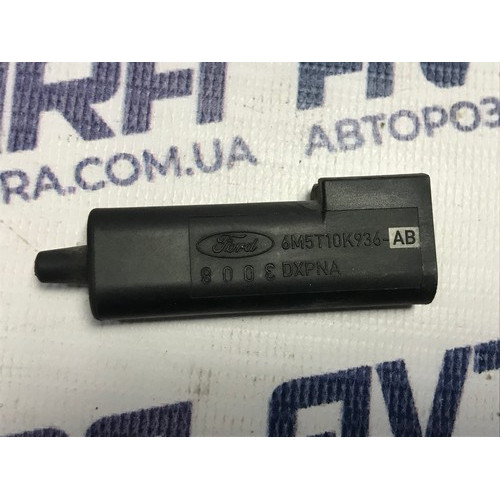 Датчик температури зовнішньої Ford Focus 2 2005-2010 6M5T10K936AB